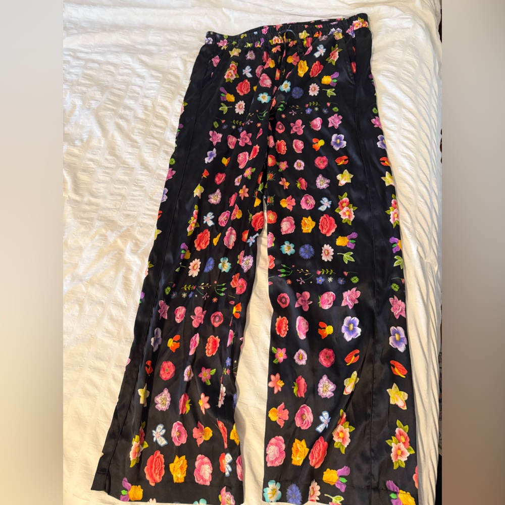 Johnny Was Black Floral 100% silk pants